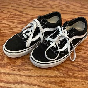 Vans Old Skool Shoe, size:8 in women’s